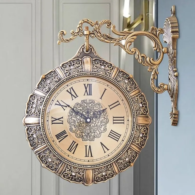 Luxury Lifestyle Aesthetic - Horloge murale nordique rétro pour salon,