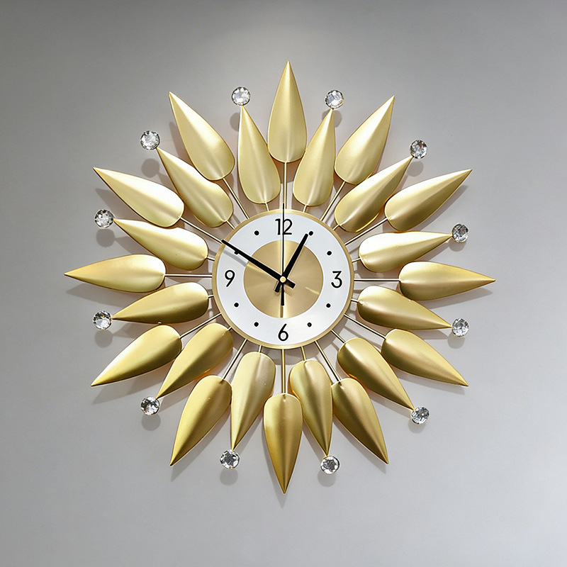 Horloge murale de luxe en méta - Luxury Lifestyle Gifts avis et prix